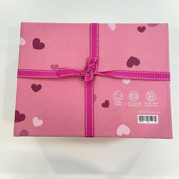 Set Of 4 Ceramic Daisy-Themed French Love Quote Mugs In Pink Gift Box graphic - Picture 9 of 14